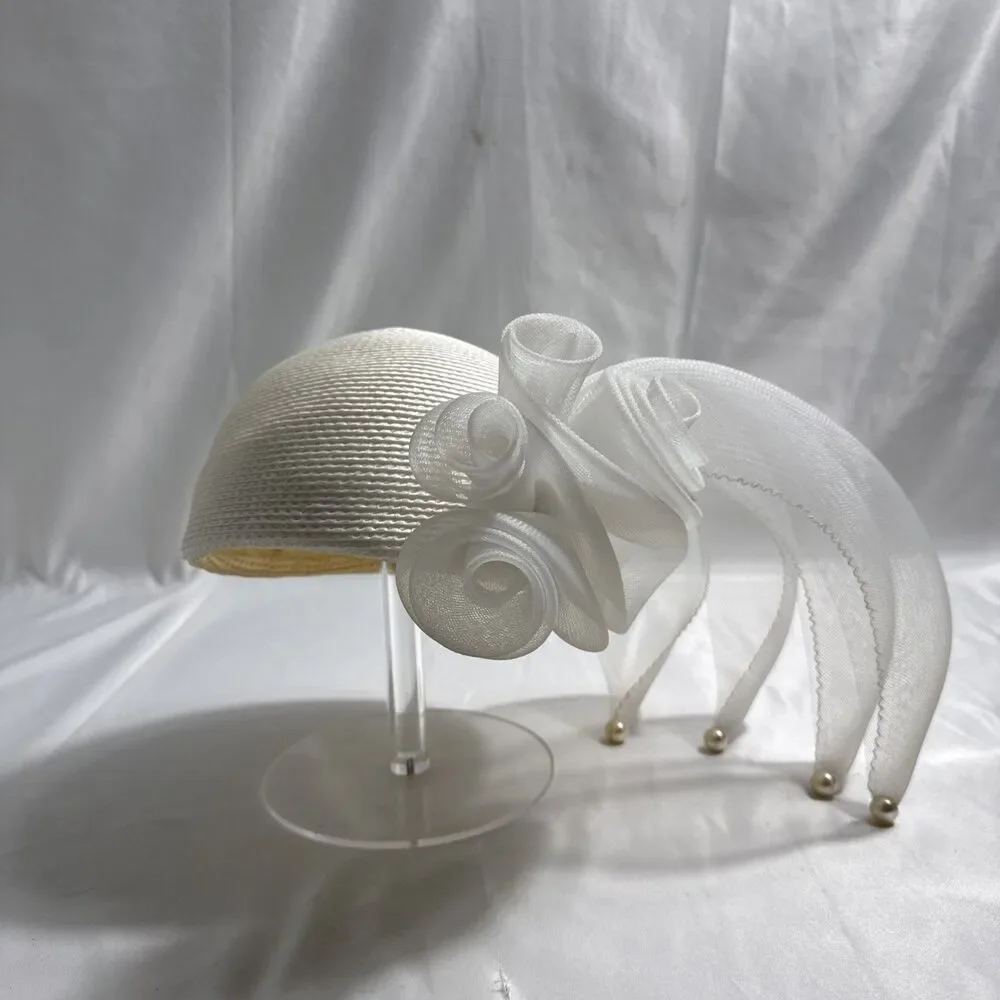 Mr. John Signature Series White Fascinator Hat Women’s 6 1/2 Straw Tool Beads
